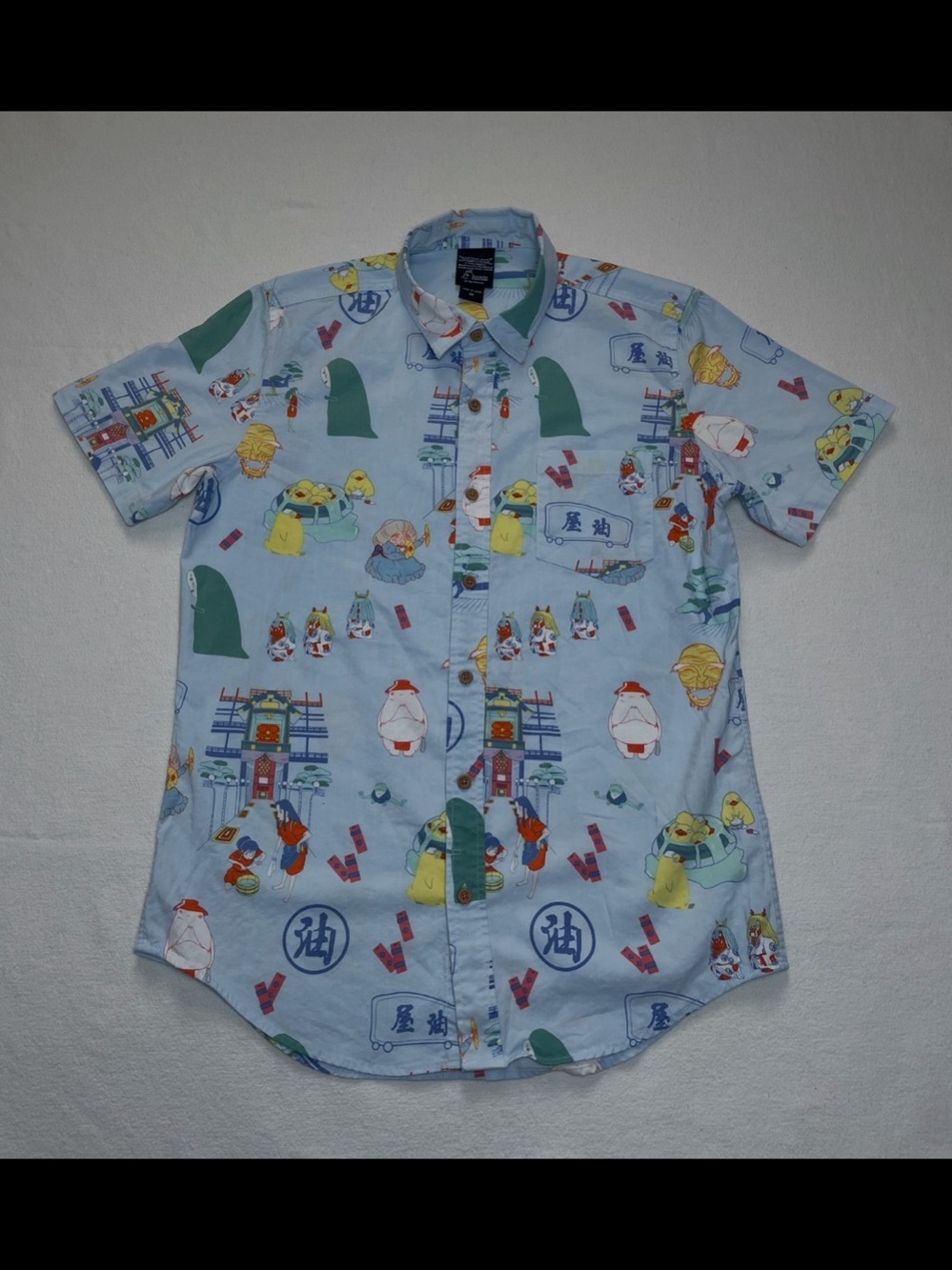 Spirited Away Shirt Men’s Size Medium Studio Ghibli Short Sleeve Button Up 2001